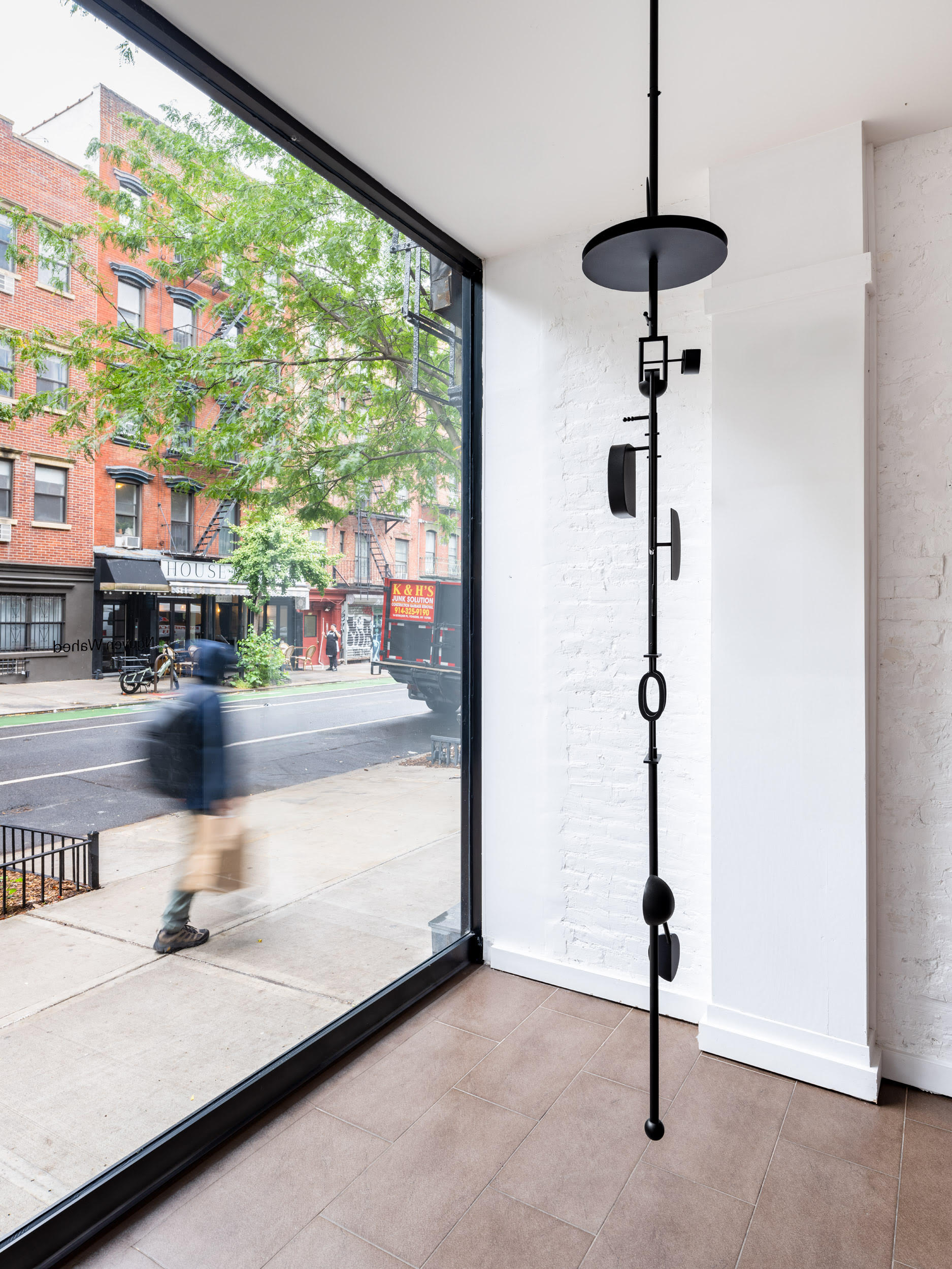 Black Discrete 00 sculpture 2025 powder coated steel 270 x 30cm ©Marlena Kudlicka Courtesy Nguyen Wahed Gallery New York